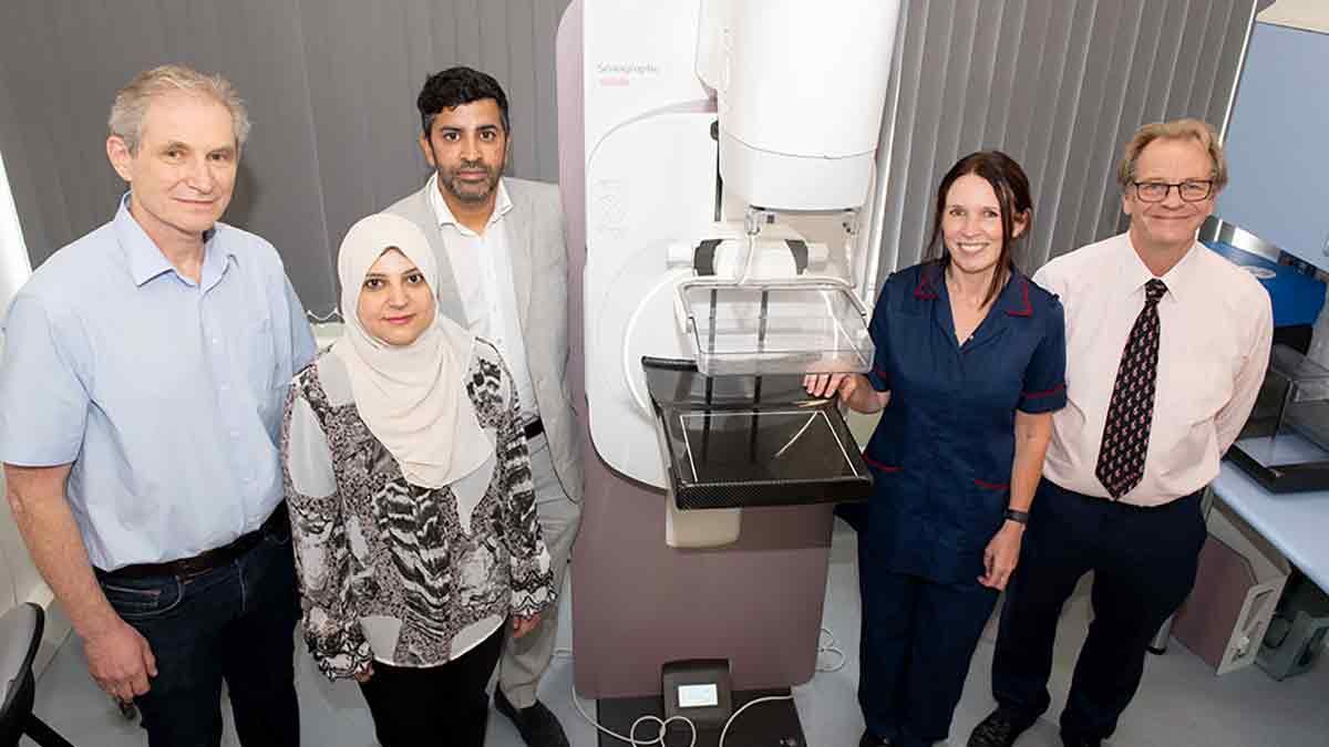(left to right)

Dr Fedor Berditchevski, Institute of Cancer & Genomic Sciences, University of Birmingham.

Professor Abeer Shaaban, breast pathologist at UHB.

Mr Naren Basu, UHB consultant Breast and Oncoplastic Surgeon and Honorary Lecturer - University of Birmingham.

Jackie Donnelly, breast care nurse at UHB.

Professor Daniel Rea, professor of medical oncology and honorary consultant in medical oncology at the University of Birmingham.